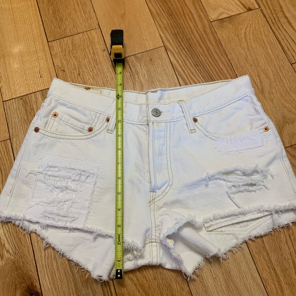 Levi’s Original 501 Shorts - Picture 3 of 4